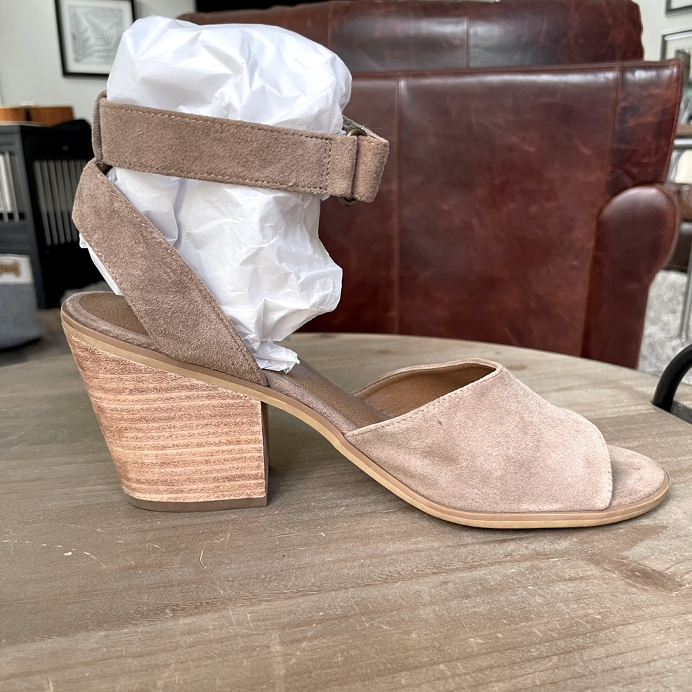 Susina 8.5 Leather Velcro Ankle